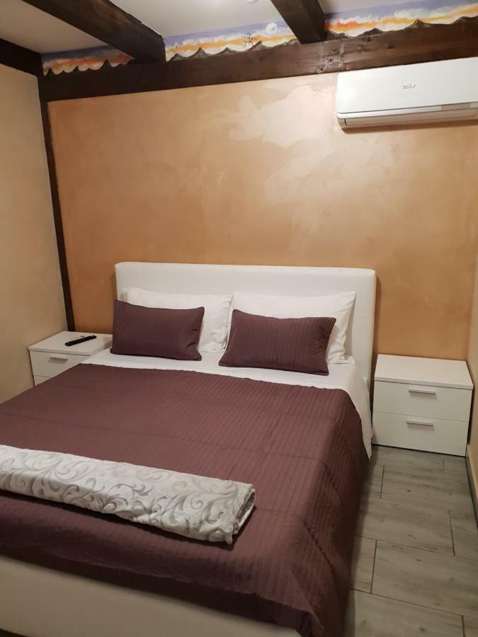 Apartament Cucaracha Katania Zewnętrze zdjęcie